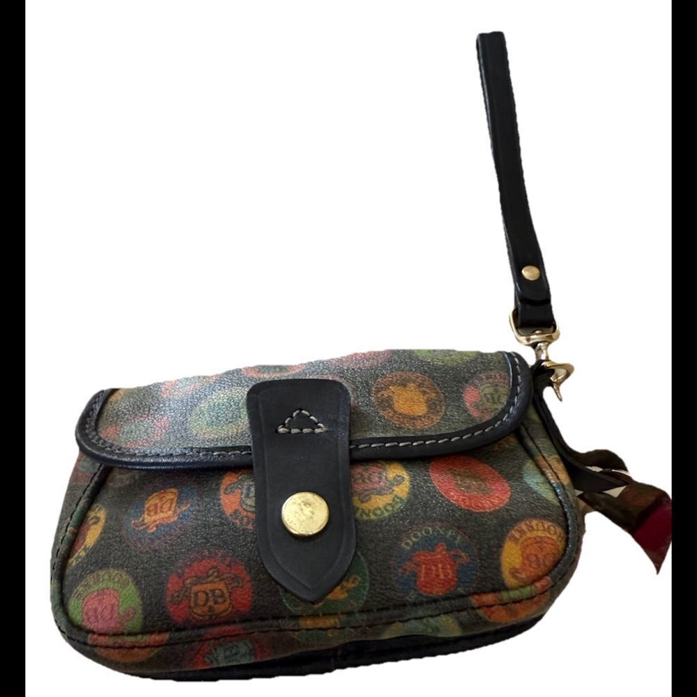 Dooney & Bourke VINTAGE & RARE Charcoal Gray Flap Top Medallion Crest Wristlet